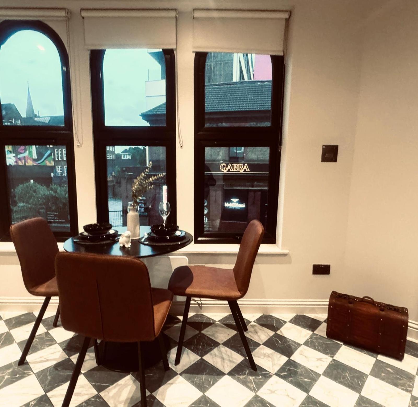 99 Apartment, Trendy Location Appartement *